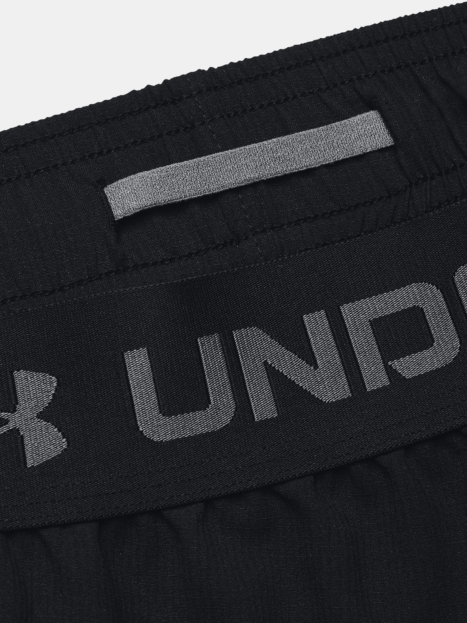 Under Armour Férfi UA Vanish Woven 8in Short fekete