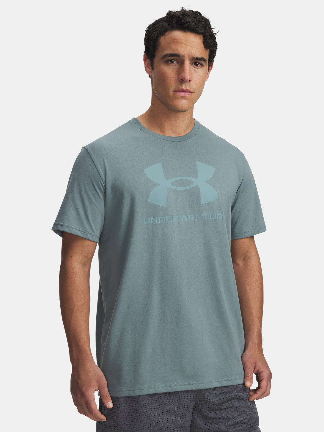 Under Armour Férfi póló UA SPORTSTYLE LOGO UPDATE SS-BLU Póló