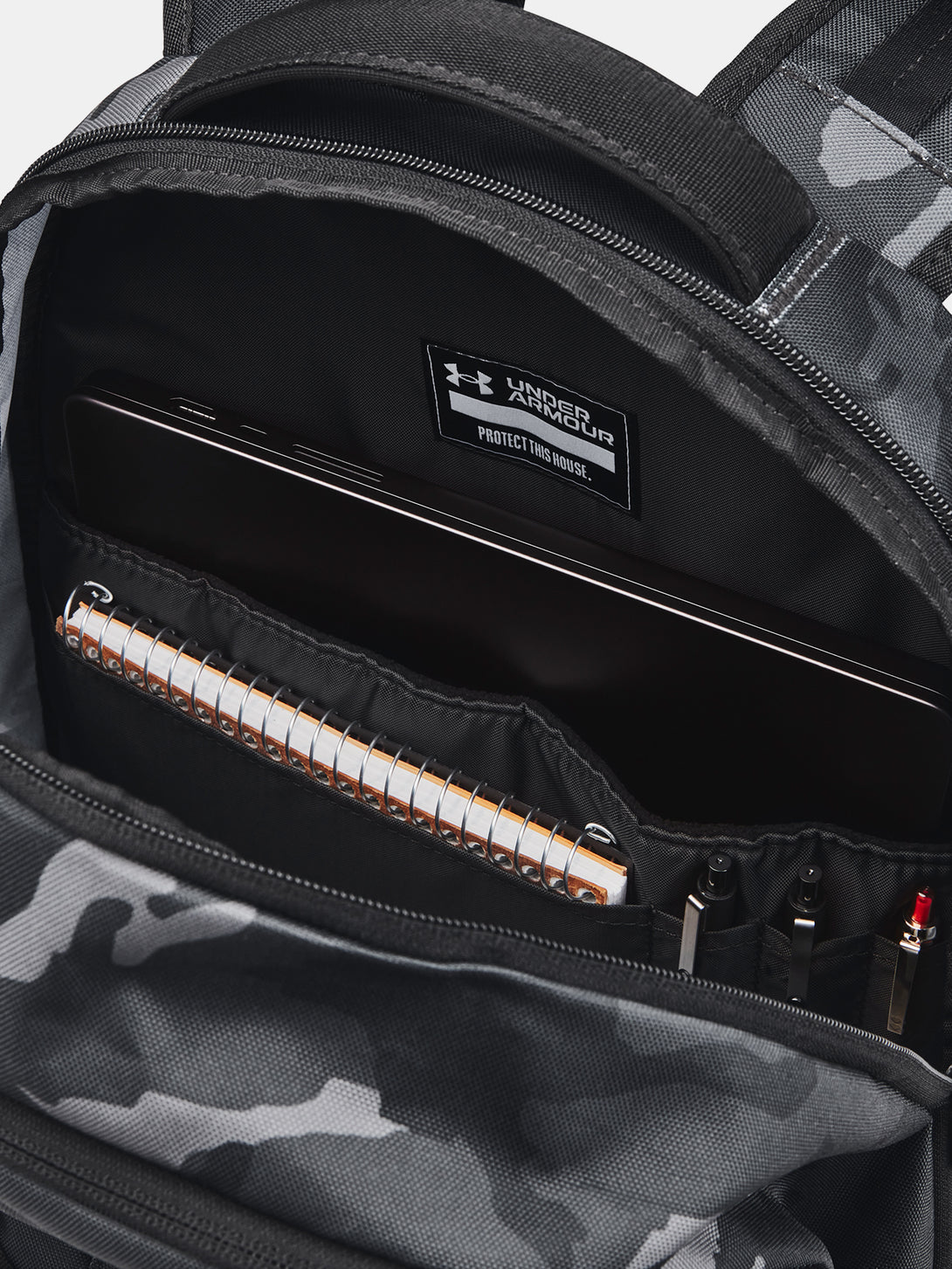 Under Armour Unisex hátizsák UA Hustle Pro 6.0 Backpack Hátizsák