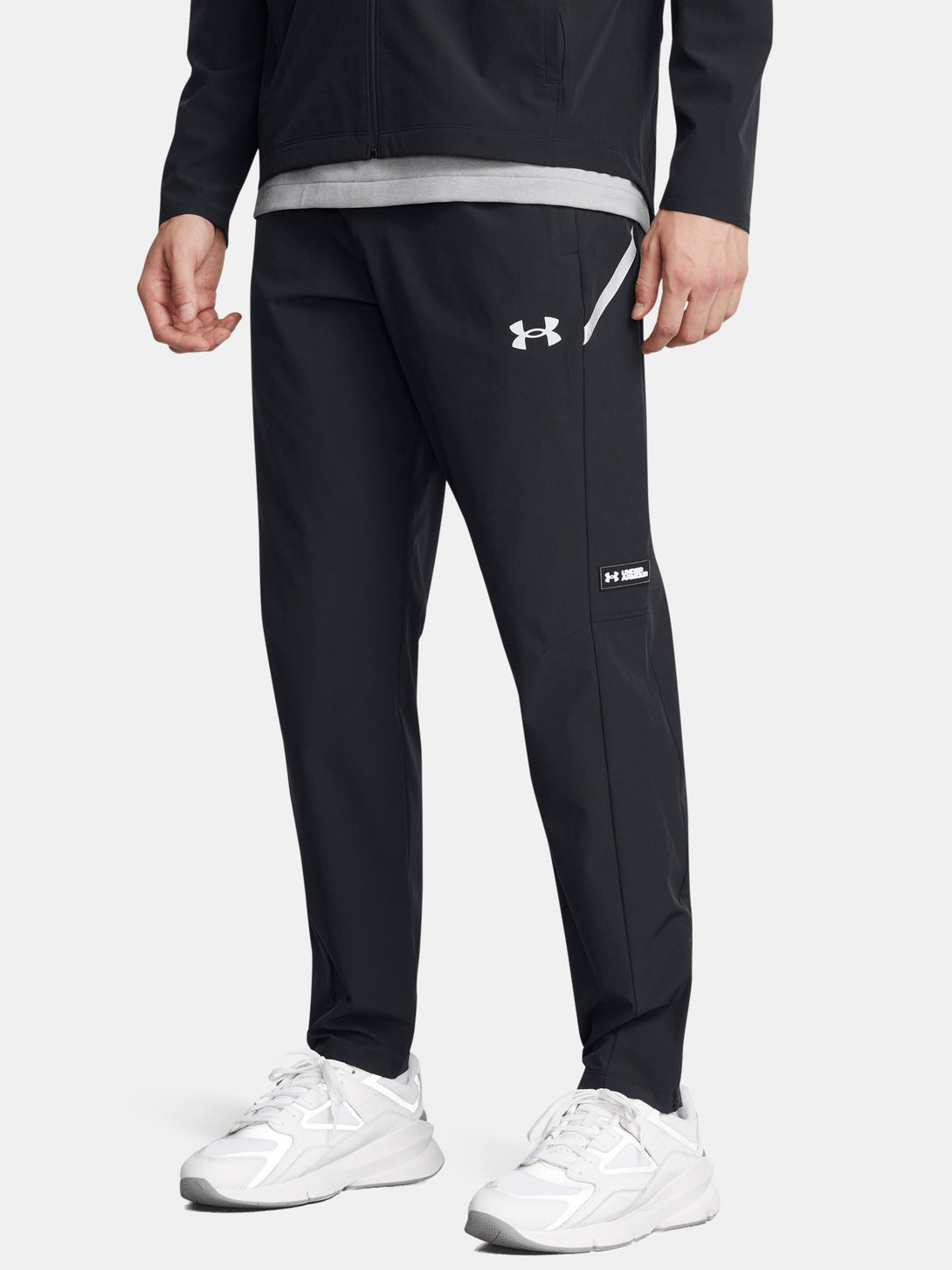 Under Armour Férfi sportnadrág UA Woven Utility Pants-BLK Nadrág