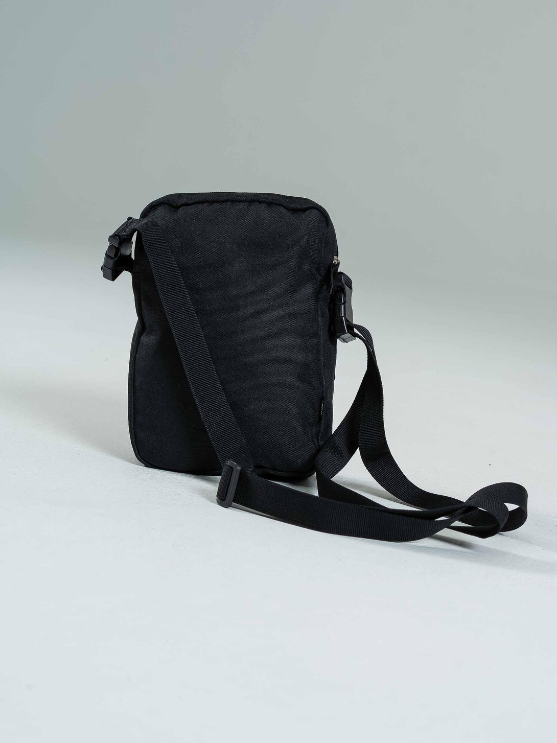 Dorko Jason Shoulder Strap Mini Bag General