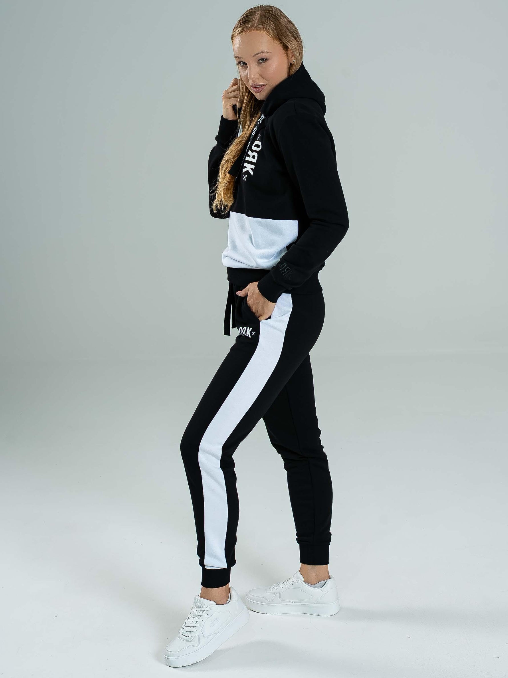 Dorko Lisa Melegítő