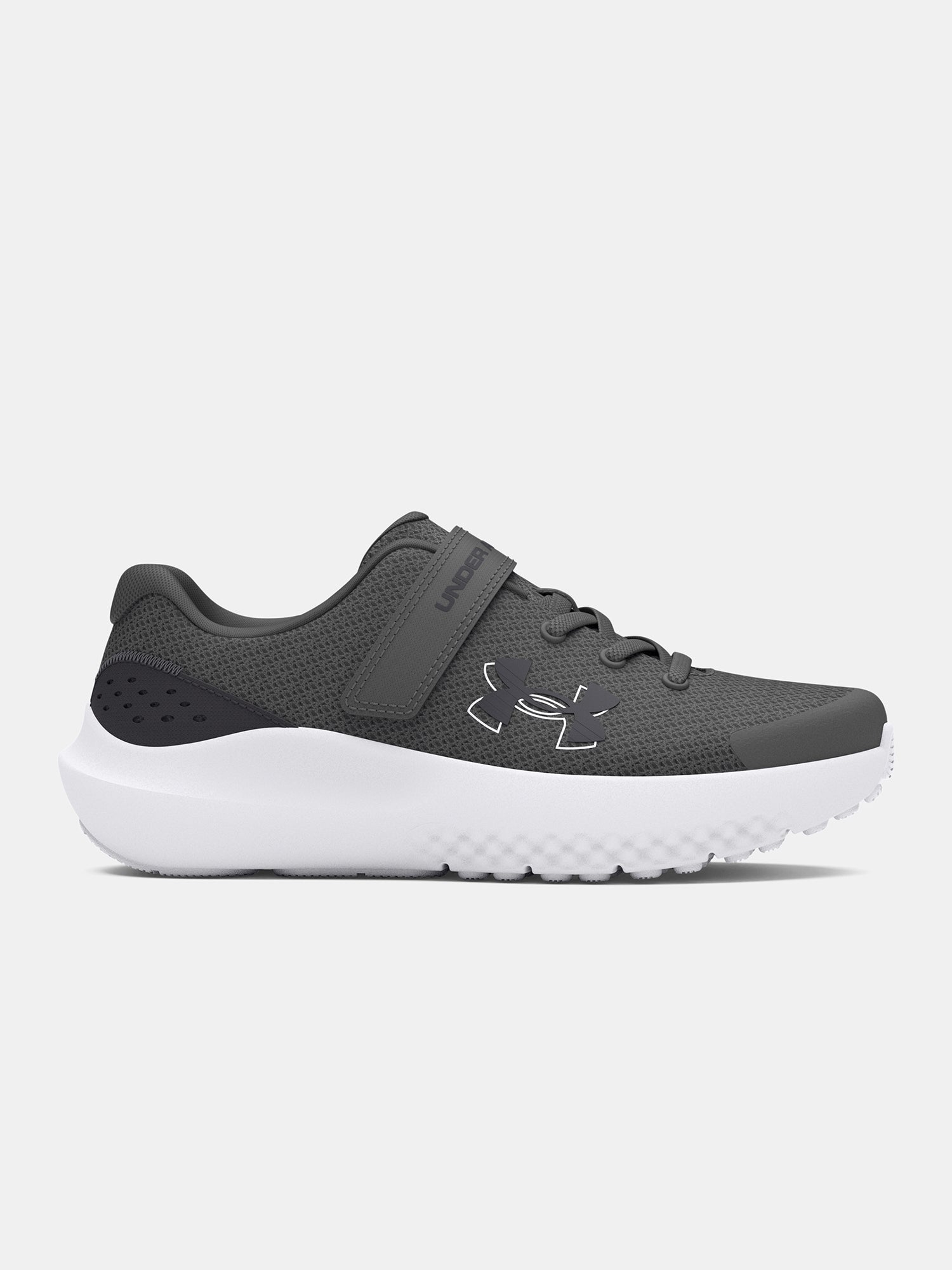 Fiú cipõk Under Armour UA BPS Surge 4 AC