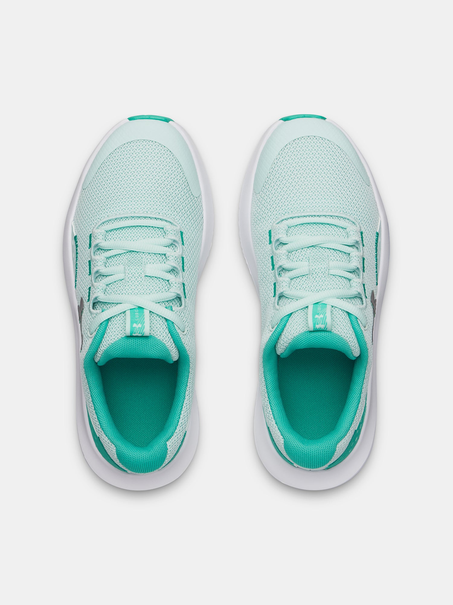 Gyerek cipõ Under Armour UA GGS Surge 4
