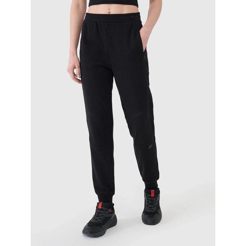 4f Women's sweatpants joggers melegítő nadrág női 4FRSS25TTROF1398-20S