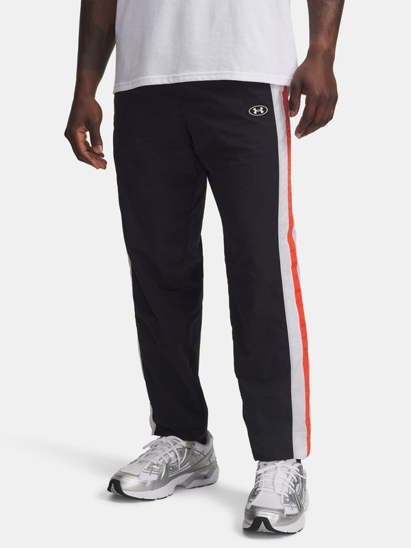 Under Armour Férfi sportnadrág UA Icon Wvn Track Pnt-BLK Nadrág