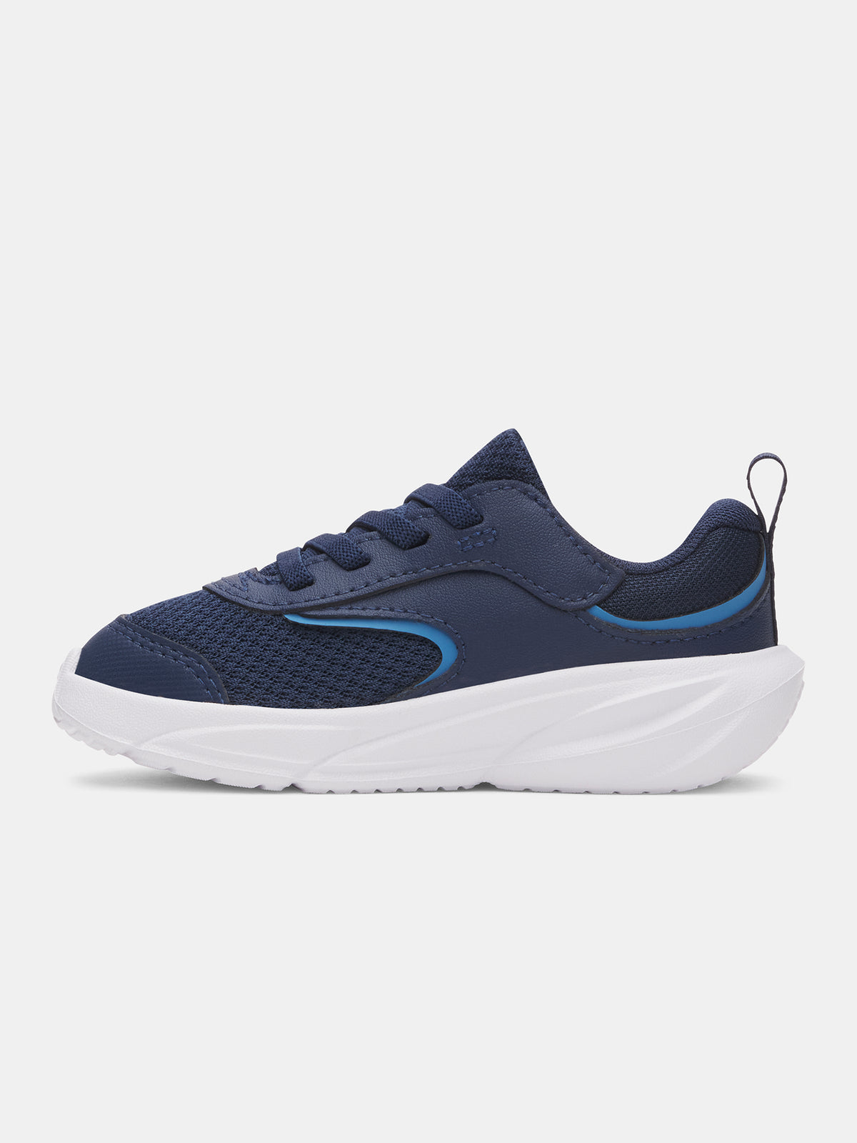 Fiú cipõ Under Armour UA BINF Surge 5 AC