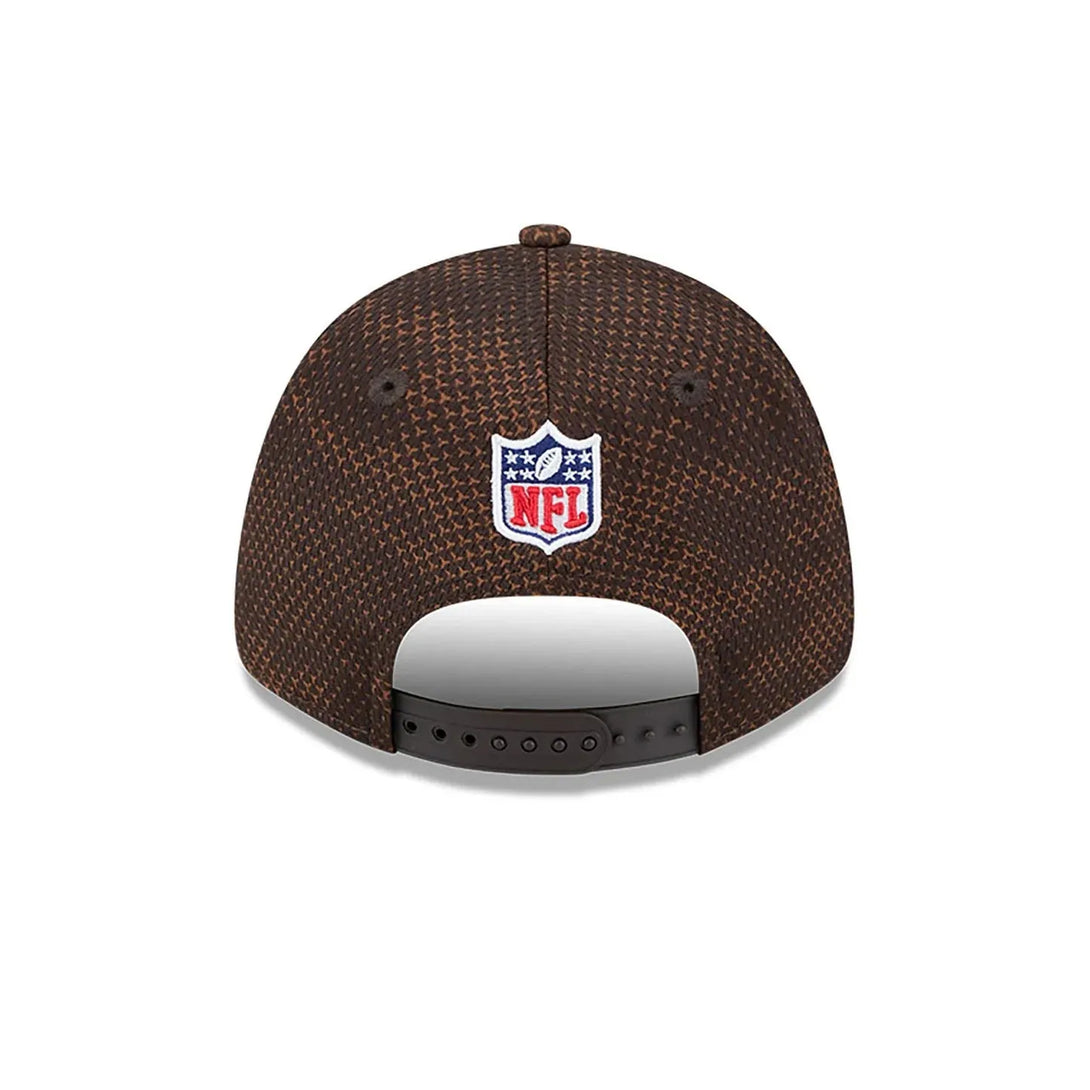 New Era Cleveland Browns NFL Sideline 2024 9FORTY Stretch Snap baseball sapka - Sportmania.hu