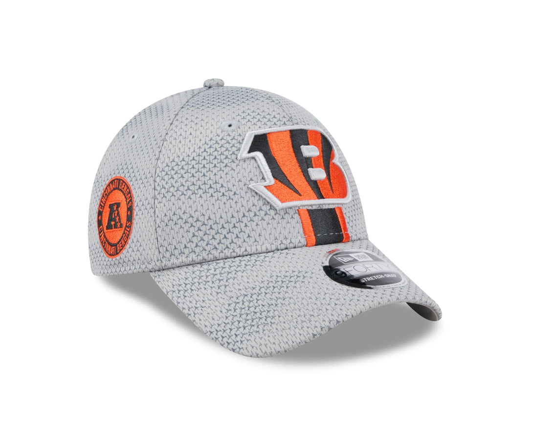 New Era Cincinnati Bengals NFL Sideline 2024 9FORTY Stretch baseball sapka - Sportmania.hu