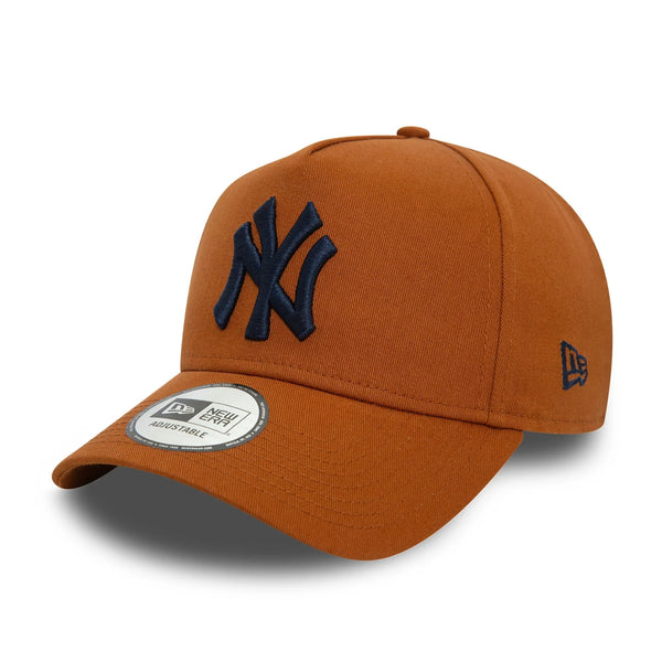 New Era New York Yankees League Essential Brown 9FORTY E-Frame baseball sapka