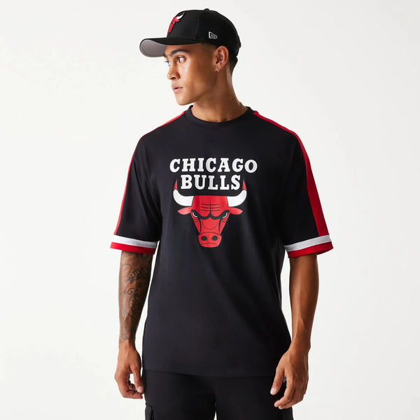 New Era Chicago Bulls NBA Panel Black Oversized póló