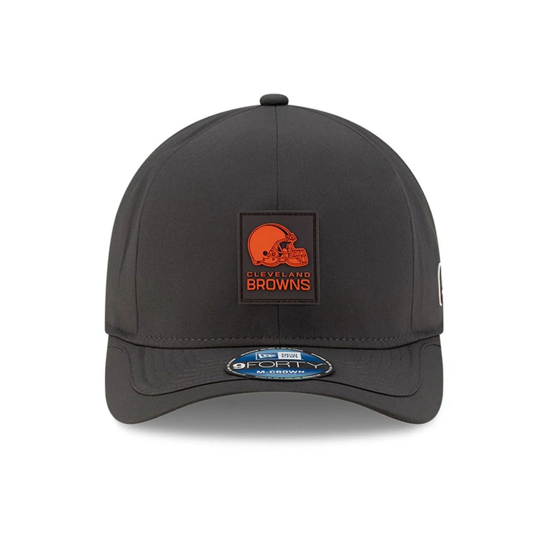 Cleveland Browns NFL Sideline 2025 Charcoal 9FORTY M-Crown Adjustable Cap - baseball sapka
