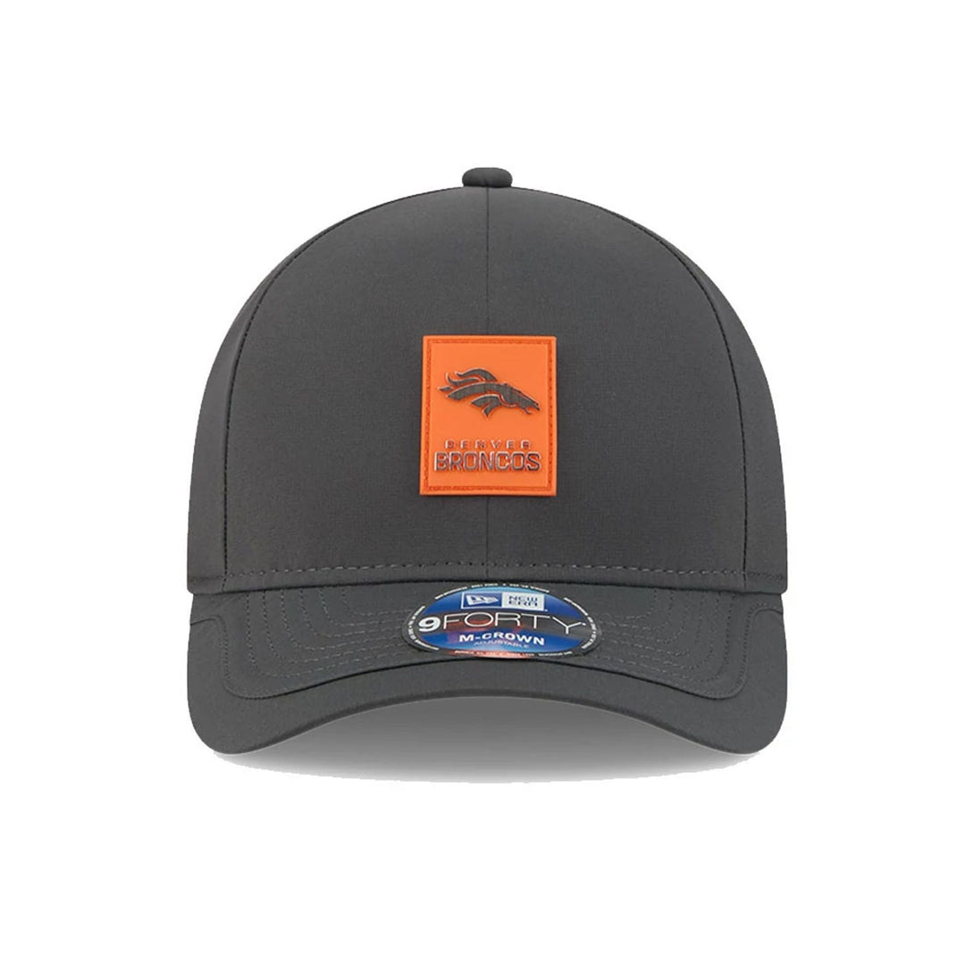 Denver Broncos NFL Sideline 2025 Charcoal 9FORTY M-Crown Adjustable Cap - baseball sapka