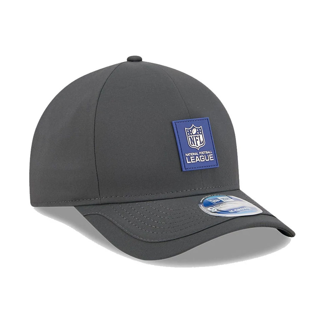 Official Logo NFL Sideline 2025 Charcoal 9FORTY M-Crown Adjustable Cap - baseball sapka