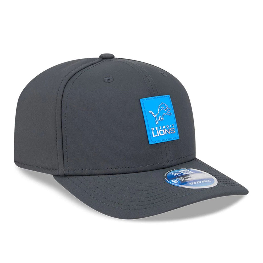 Detroit Lions NFL Sideline 2025 Charcoal 9SEVENTY Stretch Snap Adjustable Cap - baseball sapka