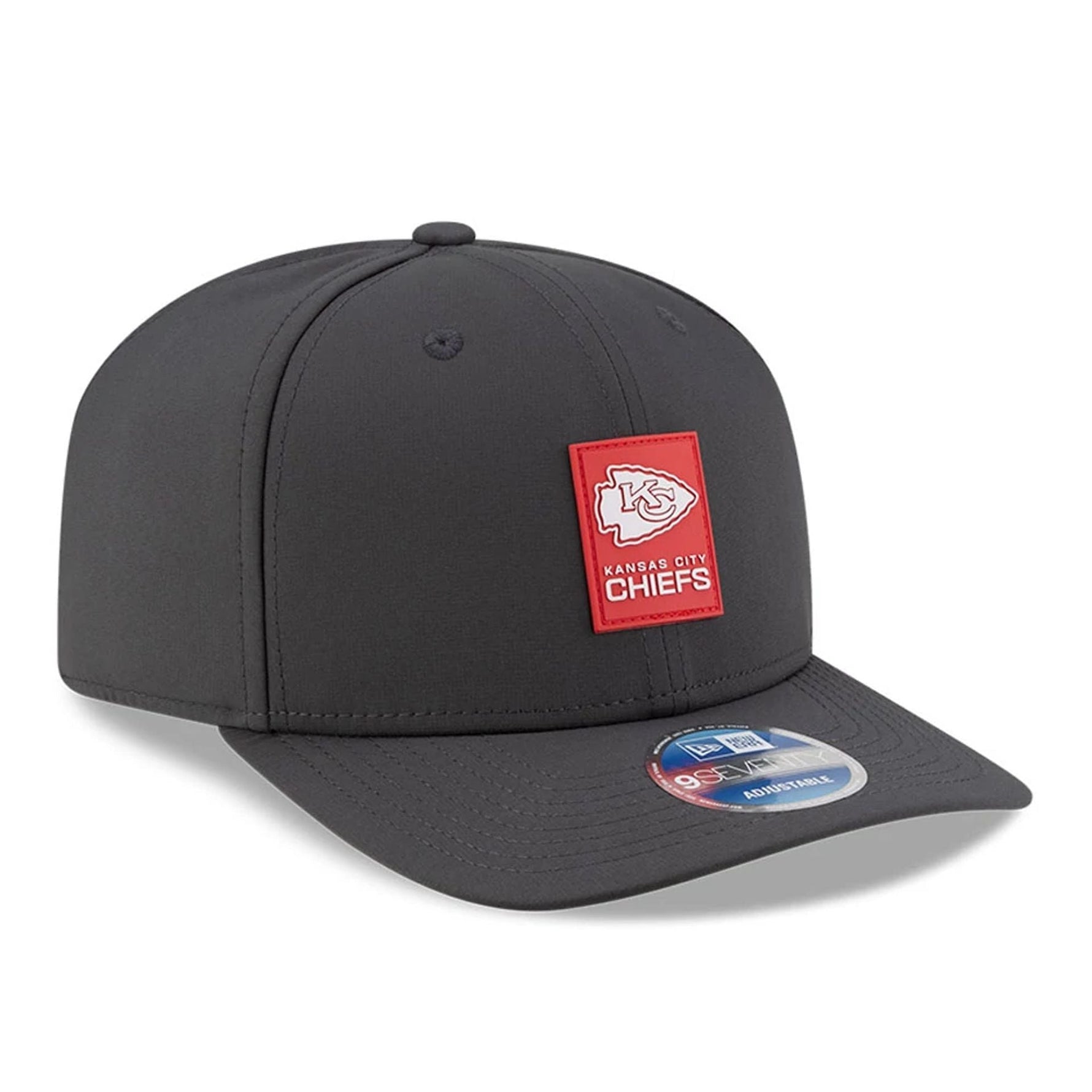 Kansas City Chiefs NFL Sideline 2025 Charcoal 9SEVENTY Stretch Snap Adjustable Cap - baseball sapka