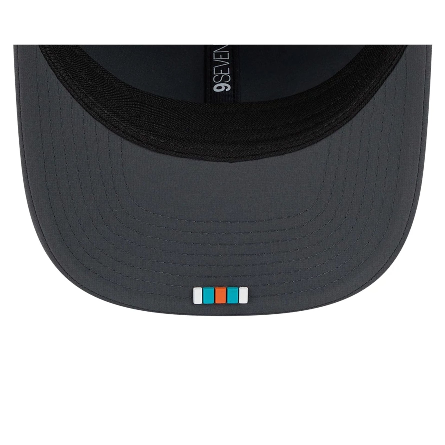 Miami Dolphins NFL Sideline 2025 Charcoal 9SEVENTY Stretch Snap Adjustable Cap - baseball sapka