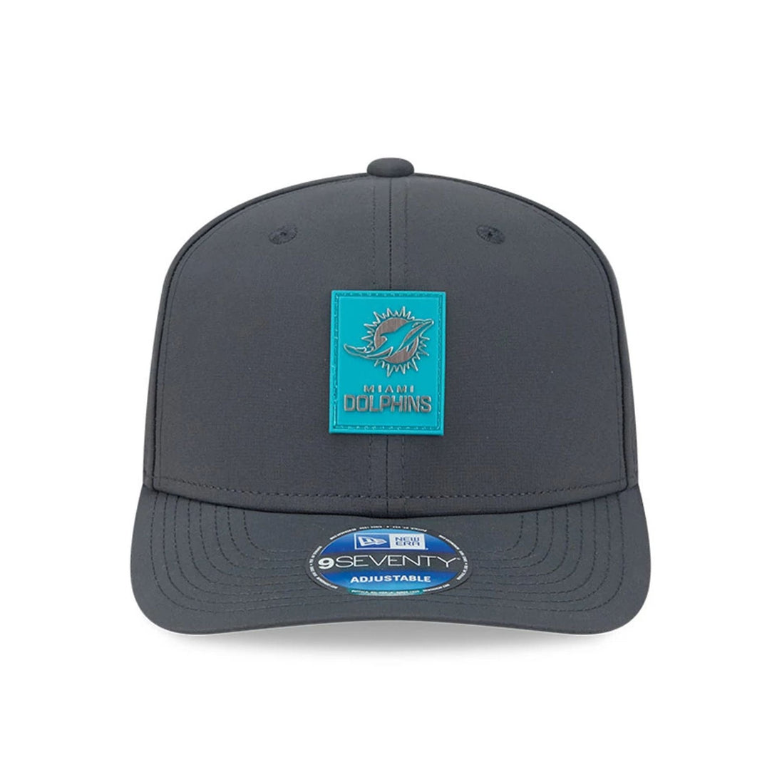 Miami Dolphins NFL Sideline 2025 Charcoal 9SEVENTY Stretch Snap Adjustable Cap - baseball sapka