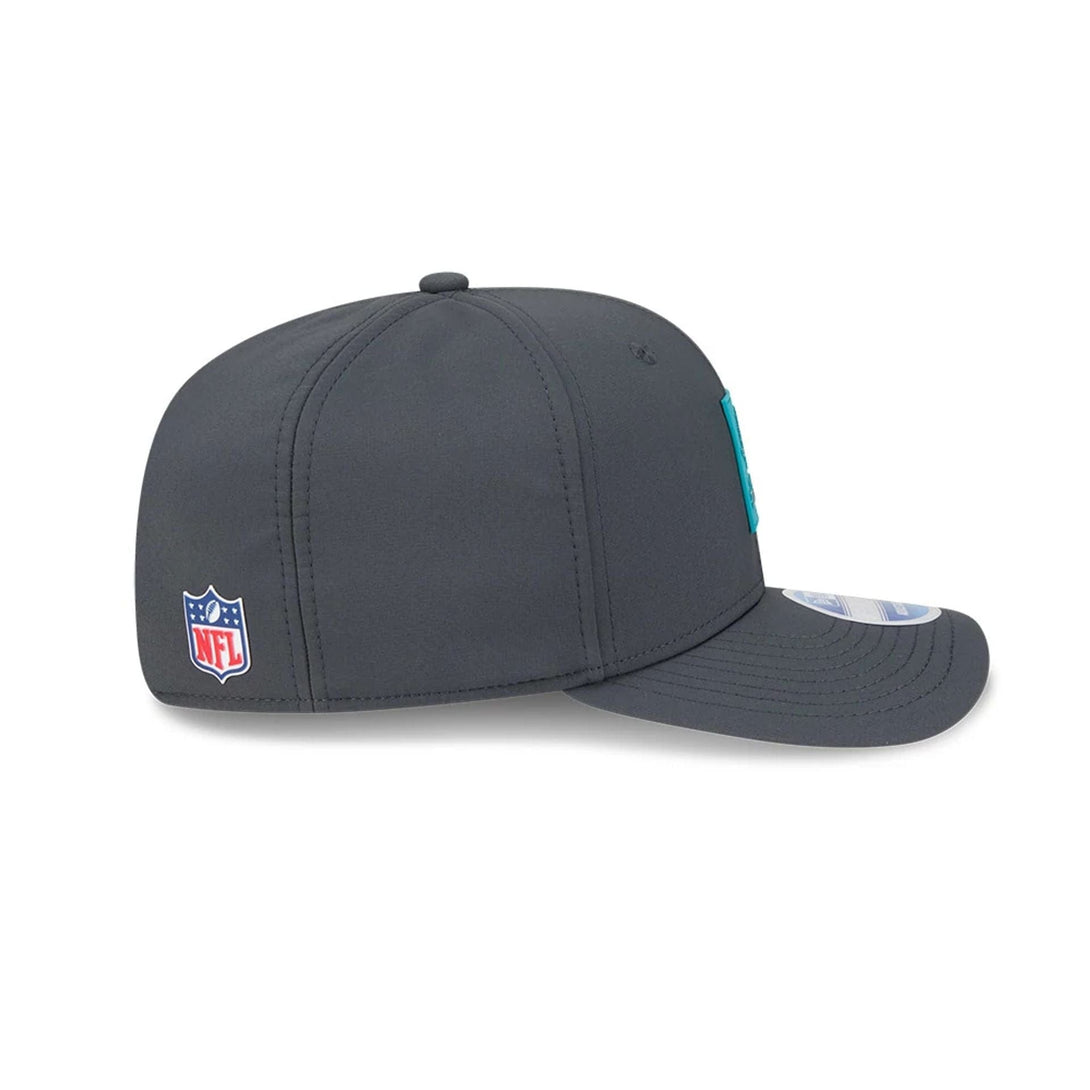 Miami Dolphins NFL Sideline 2025 Charcoal 9SEVENTY Stretch Snap Adjustable Cap - baseball sapka