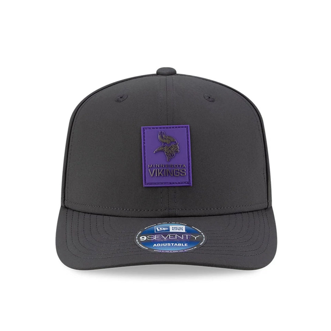 Minnesota Vikings NFL Sideline 2025 Charcoal 9SEVENTY Stretch Snap Adjustable Cap - baseball sapka