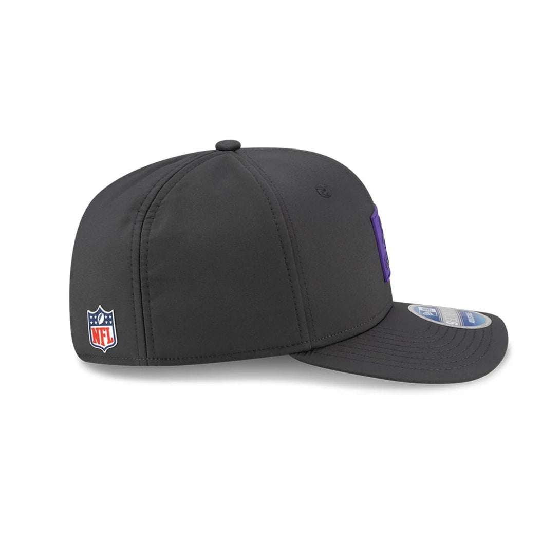 Minnesota Vikings NFL Sideline 2025 Charcoal 9SEVENTY Stretch Snap Adjustable Cap - baseball sapka