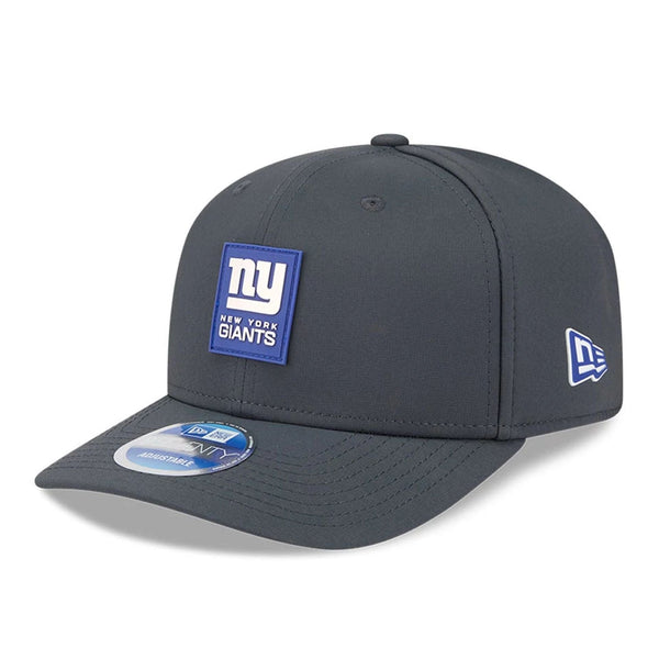 New York Giants NFL Sideline 2025 Charcoal 9SEVENTY Stretch Snap Adjustable Cap - baseball sapka