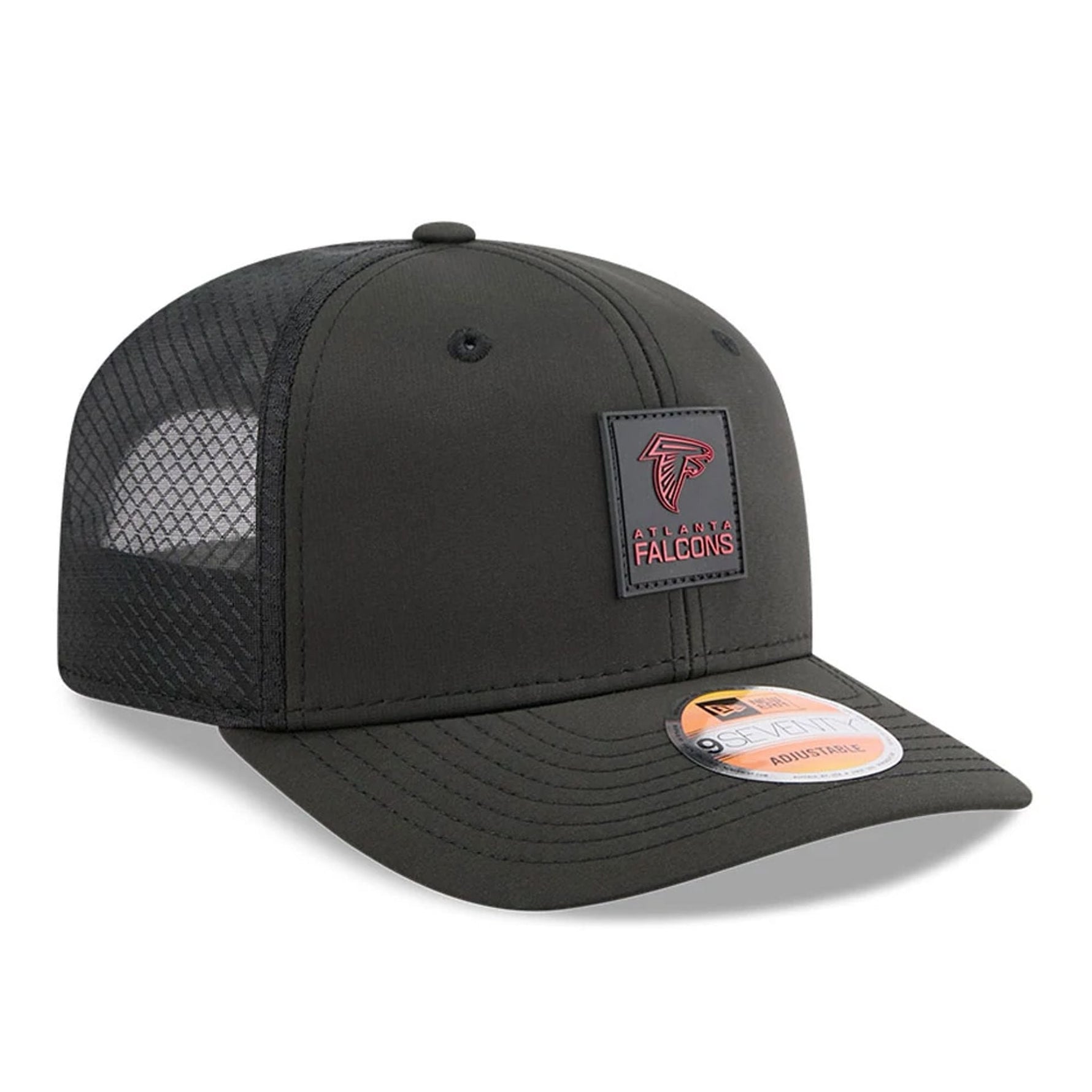 Atlanta Falcons NFL Sideline 2025 Black 9SEVENTY Trucker Stretch Snap Adjustable Cap - baseball sapka