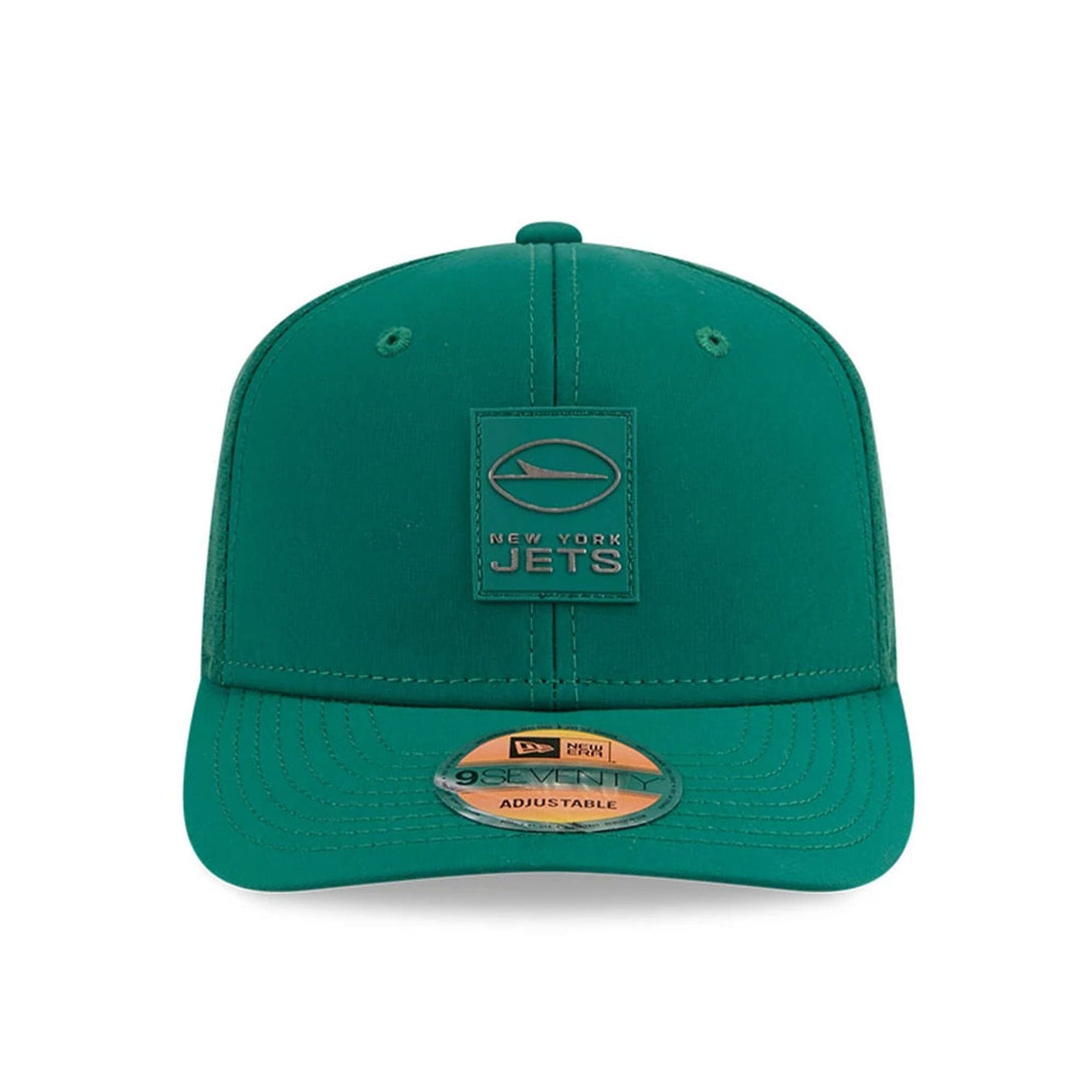 New York Jets NFL Sideline 2025 Green 9SEVENTY Trucker Stretch Snap Adjustable Cap - baseball sapka