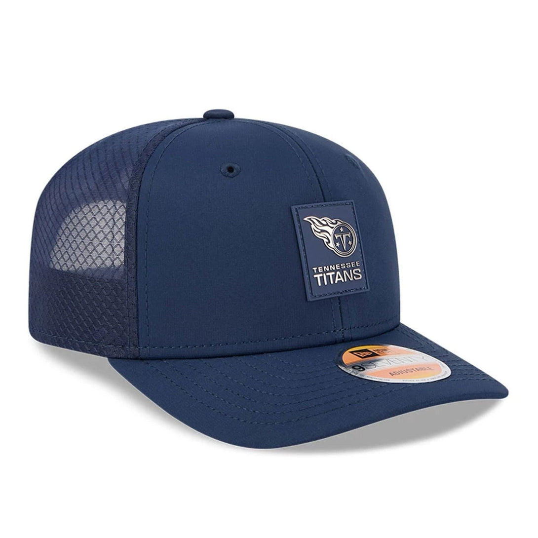 Tennessee Titans NFL Sideline 2025 Dark Blue 9SEVENTY Trucker Stretch Snap Adjustable Cap - baseball sapka