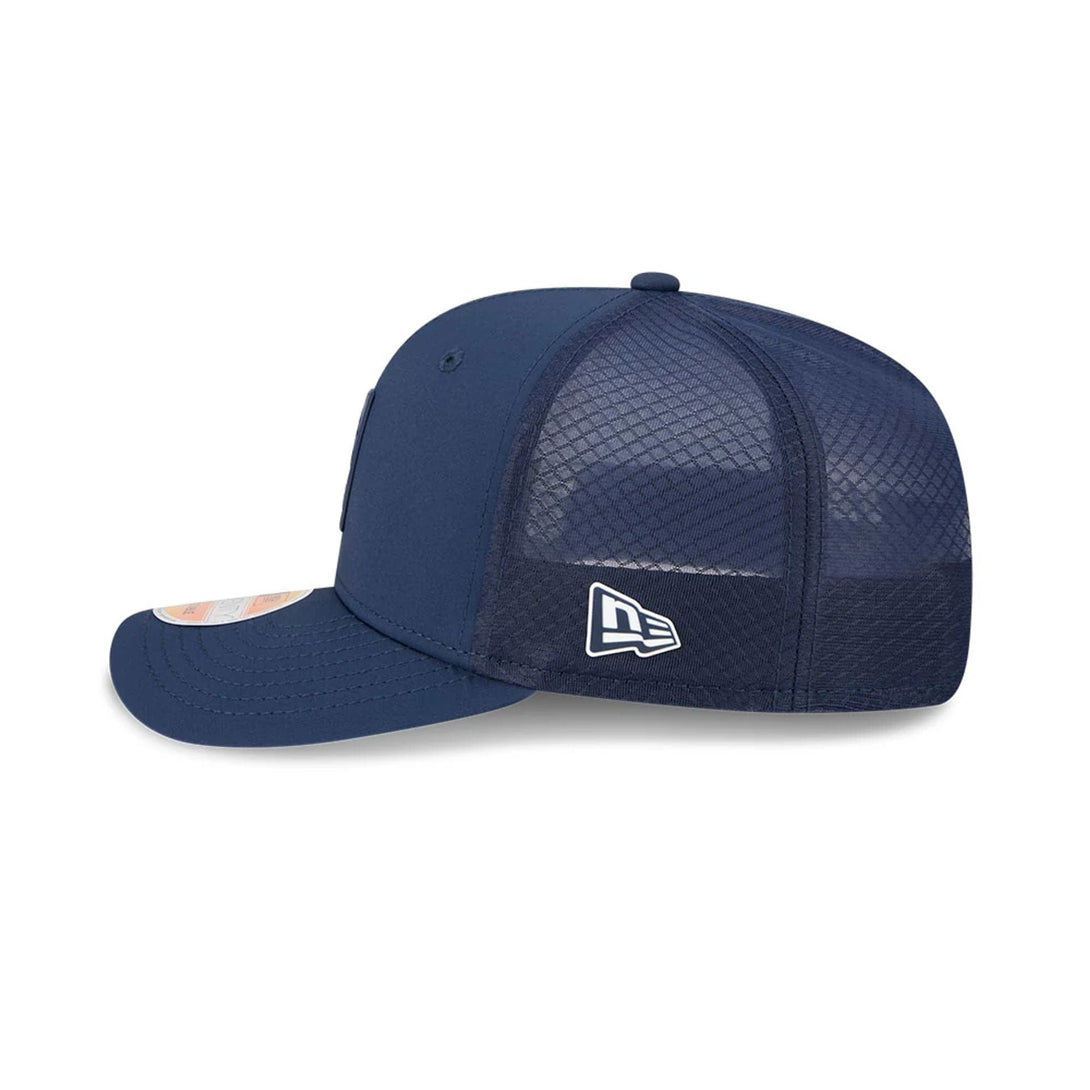 Tennessee Titans NFL Sideline 2025 Dark Blue 9SEVENTY Trucker Stretch Snap Adjustable Cap - baseball sapka