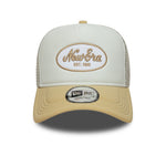 New Era Oval Foam Patch Trucker sapka