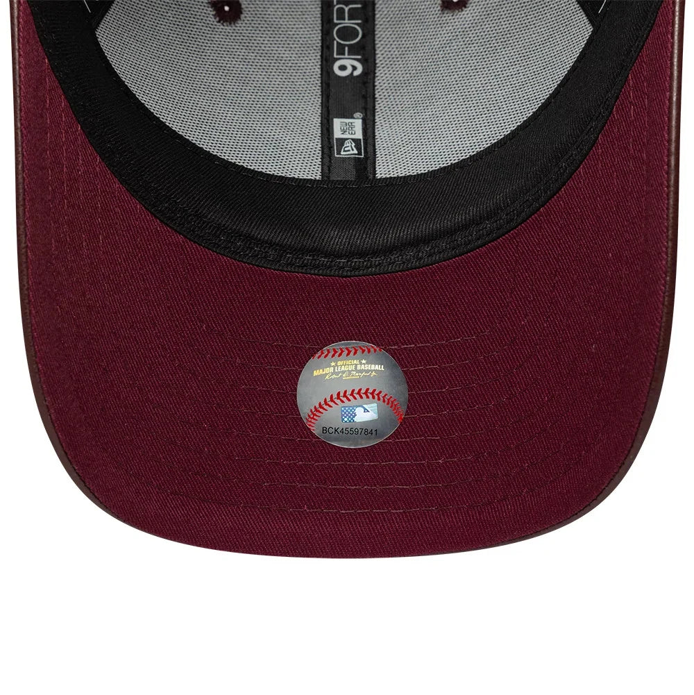 New Era Yankees Womens MLB Diamante PU Dark Red 9FORTY M-Crown műbőr baseball sapka, női