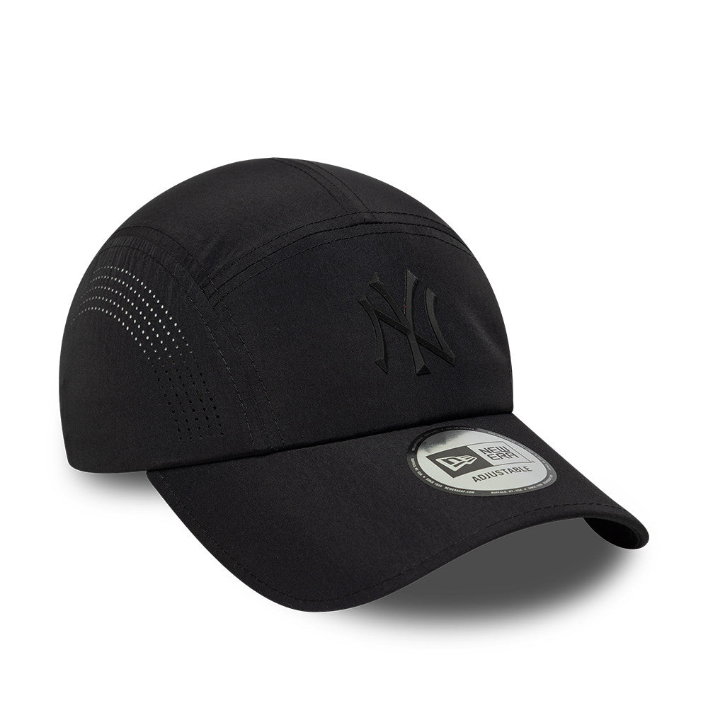 New Era New York Yankees MLB Tech Midi Black Runner futó sapka