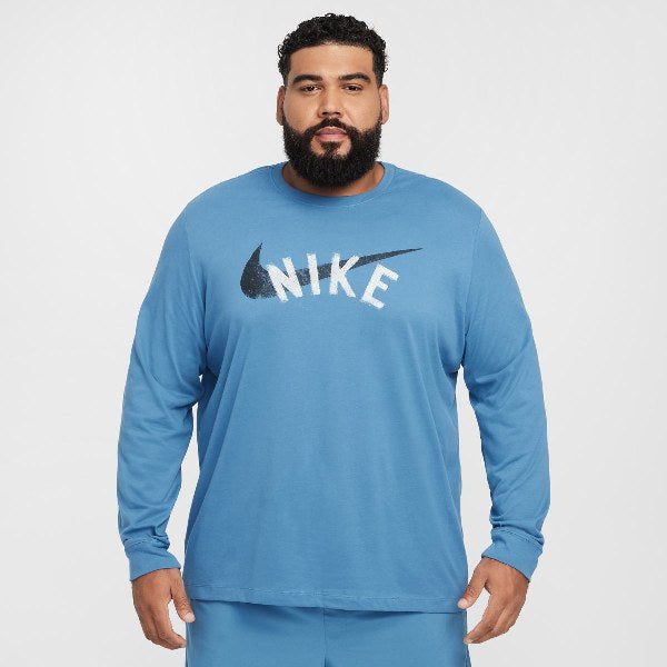 Nike Men\"s Dri-FIT Long-Sleeve Pulóver