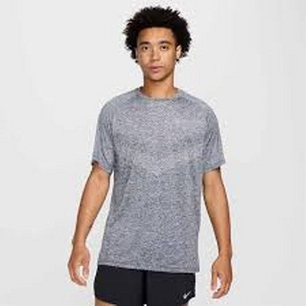 Nike Stride Men\"s Dri-FIT ADV Póló