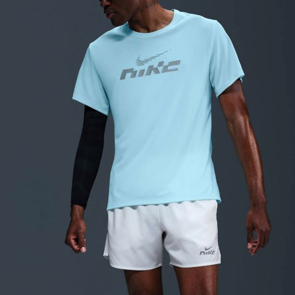 Nike Miler Flash Men\"s Dri-FIT Póló