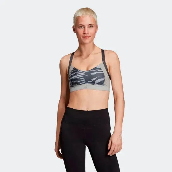 Adidas AM AI Q3 BRA MGSOGR/PRINT Sportmelltartó