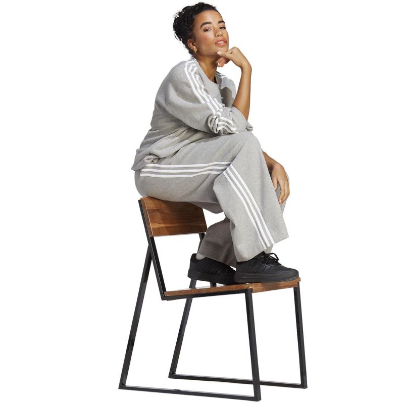 adidas Essentials 3-Stripes W sweatshirt IC9905 Pulóver - Sportmania.hu