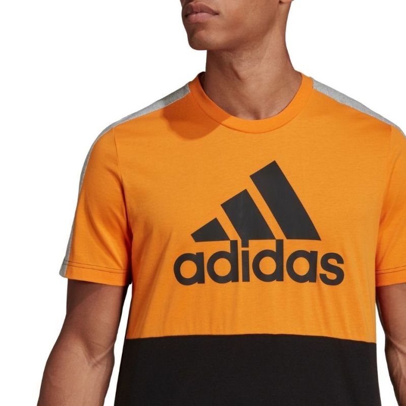adidas Essentials Colorblock Single Jersey Tee M HE4328 Póló - Sportmania.hu