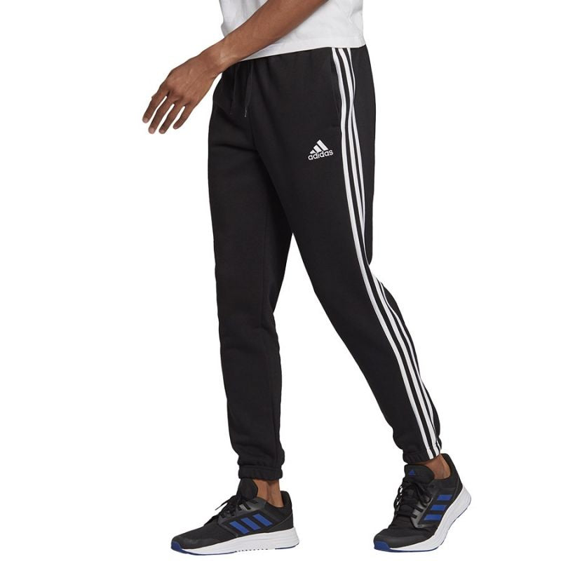 Adidas Essentials Tapered Elasticcuff 3 Stripes Pant M GK8822 Ruházat - Sportmania.hu