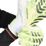 adidas Predator Training M JN5356 goalkeeper gloves Kapuskesztyű - Sportmania.hu