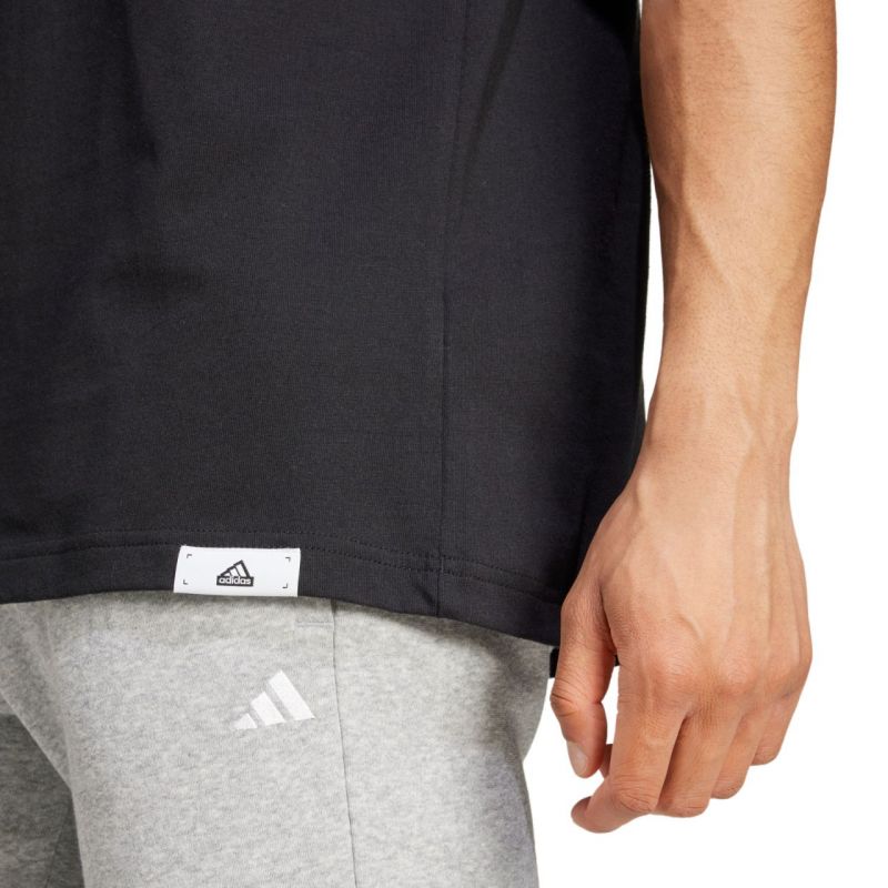 adidas T-shirt adidas Tech Linear Graphic M IW2651 Póló - Sportmania.hu