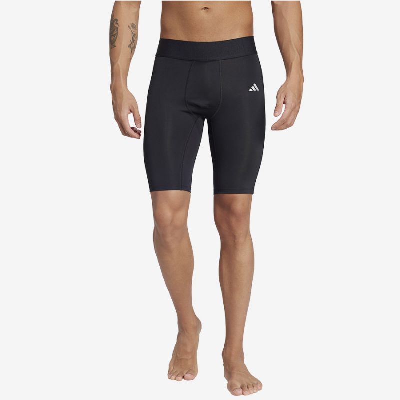 Adidas TechFit M JP1477 shorts Ruházat - Sportmania.hu