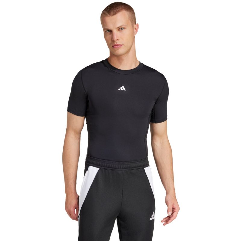 Adidas Techfit Short Sleeve Tee M JP4674 Póló - Sportmania.hu