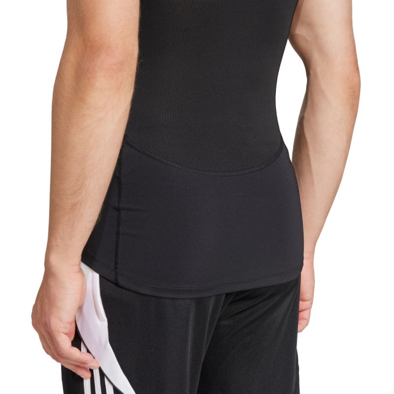 Adidas Techfit Short Sleeve Tee M JP4674 Póló - Sportmania.hu