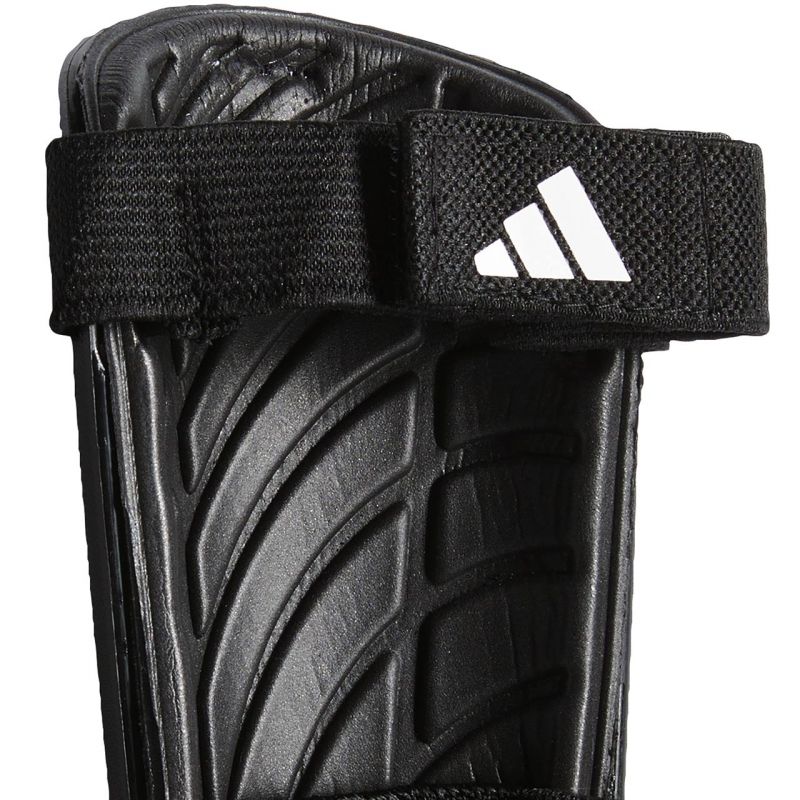 Adidas Tiro Match Club Jr IP3996 football shin guards Kiegészítők