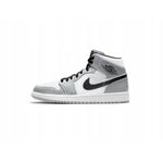 AIR Jordan Men's 1 Mid Light Smoke - szürke férfi cipő