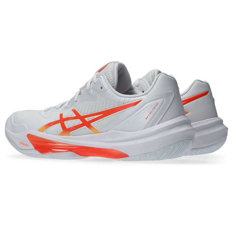 Asics SKY ELITE FF 3 39 1/2 röplabdacipő 1052A075104