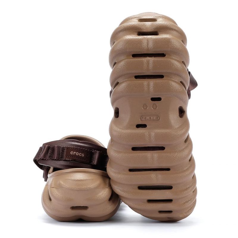 Crocs Echo clog 207937-2Q9 Cipő - Sportmania.hu