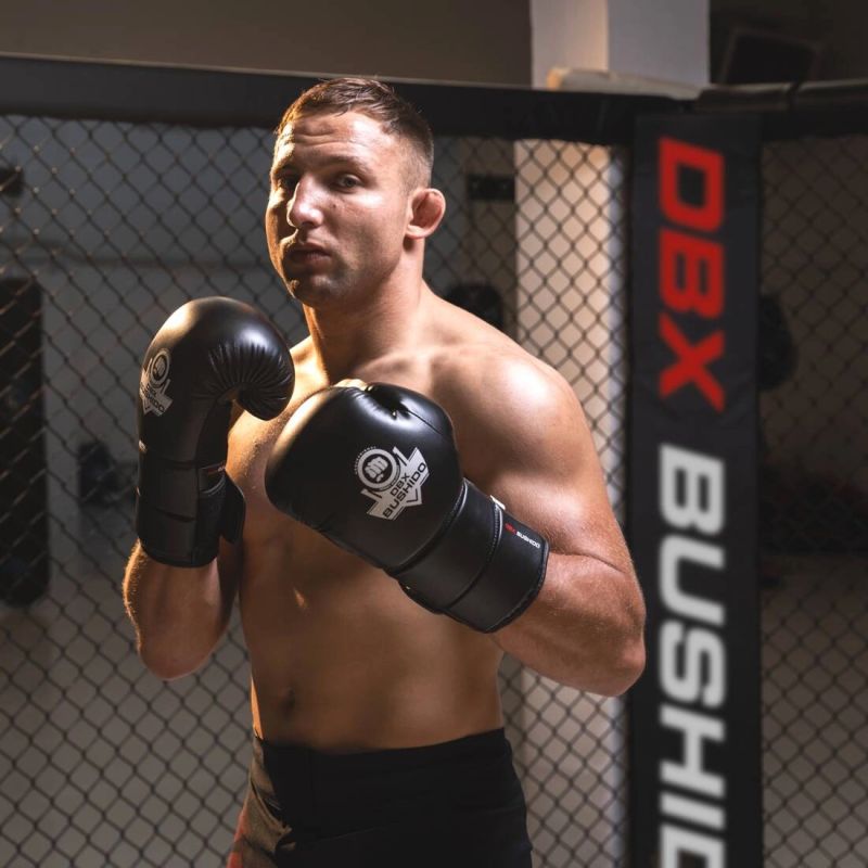 DBX Bushido 10oz - Eclipse - Origin Series boxkesztyű